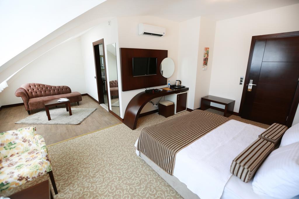 דניזלי Lavin Hotel & Spa מראה חיצוני תמונה